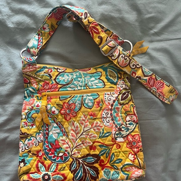 Vera Bradley Quilted Yellow and Red Crossbody Bag - Picture 2 of 4